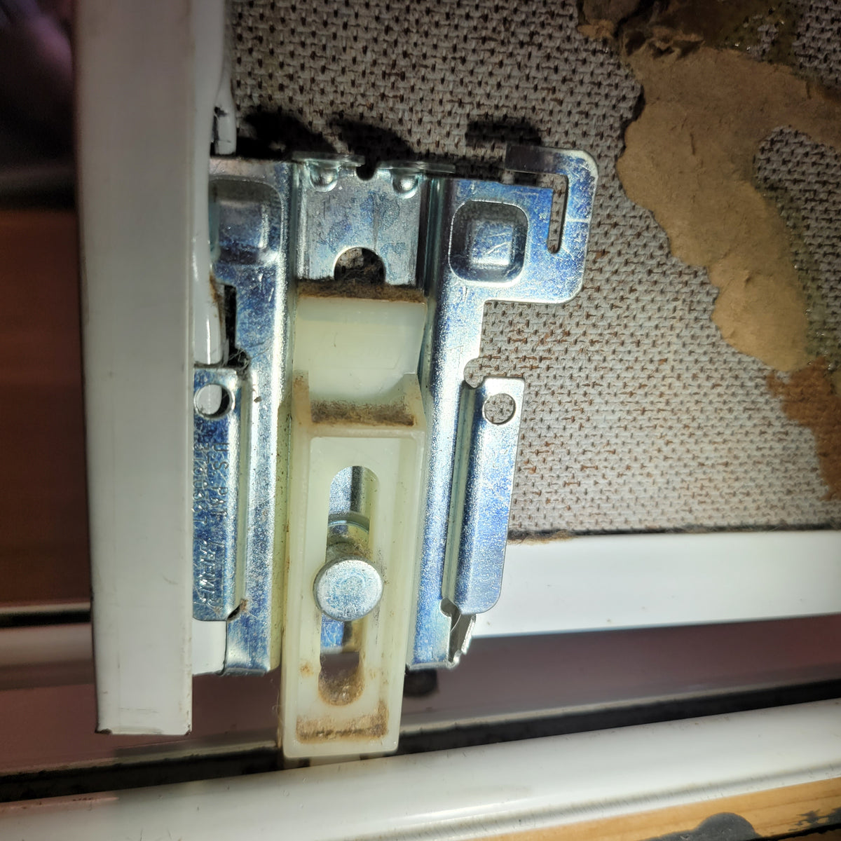 Wardrobe Bottom Sliding Door Guide Block - suits Acme - Sold singly