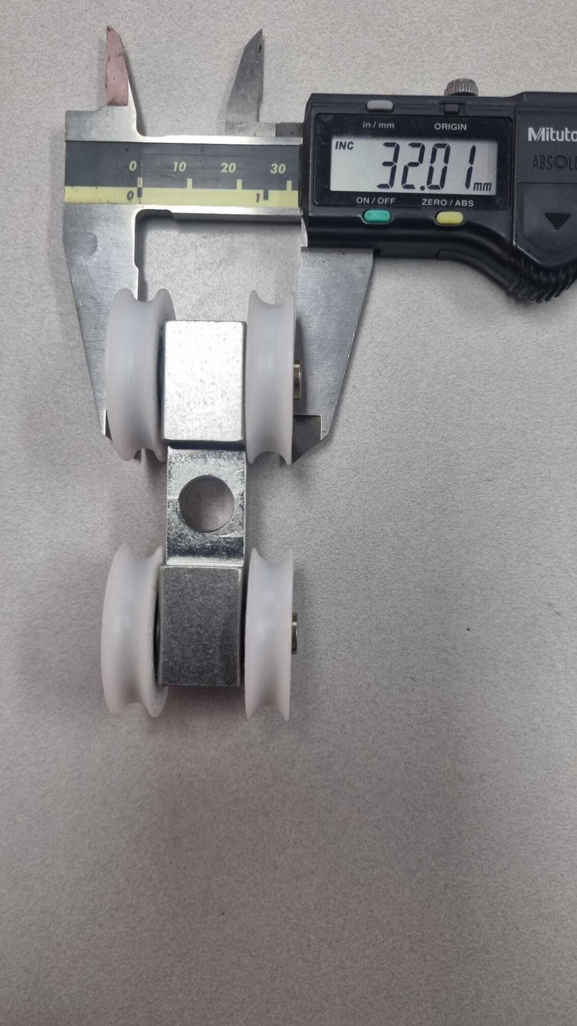 Top hung QUAD gate roller - heavy duty - concave tyre - SPECIAL CUSTOM ORDER (Copy)