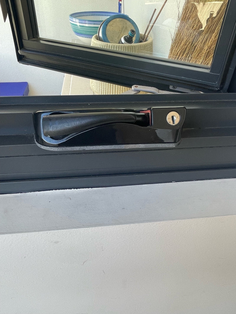 COVER / HANDLE for awning window by Trend (made by FHS)