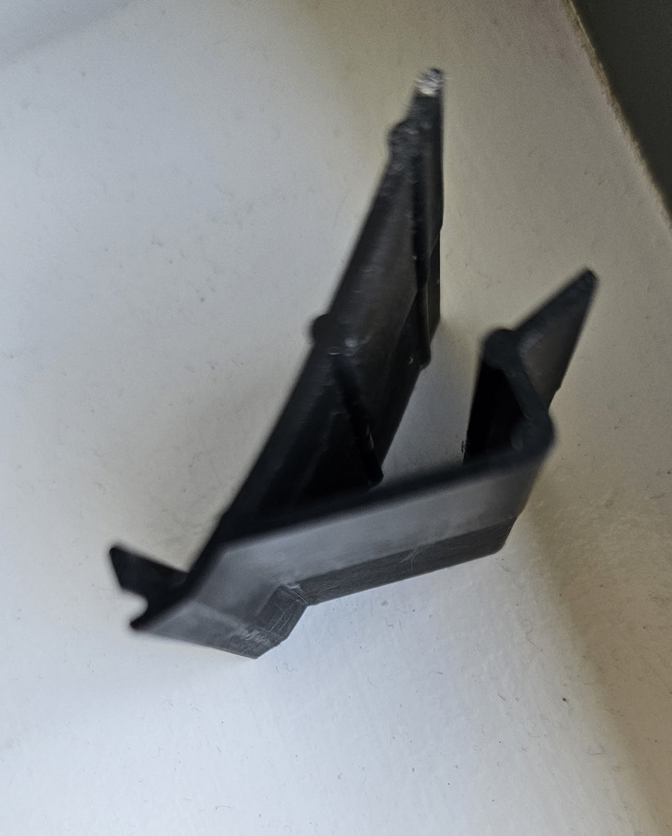 Bradmans Flyscreen Clip Jamb Spacer - sold singly