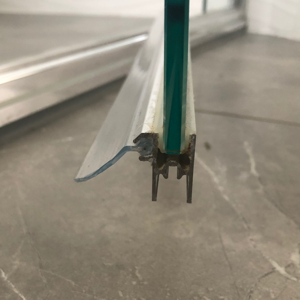 Shower Sweep/Water guard - suits Stegbar Softline