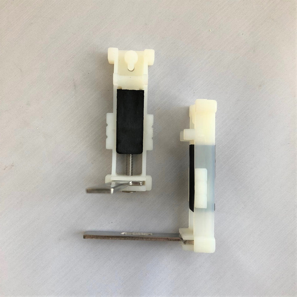 DB0721L/R Bradnams - boots/feet per pair