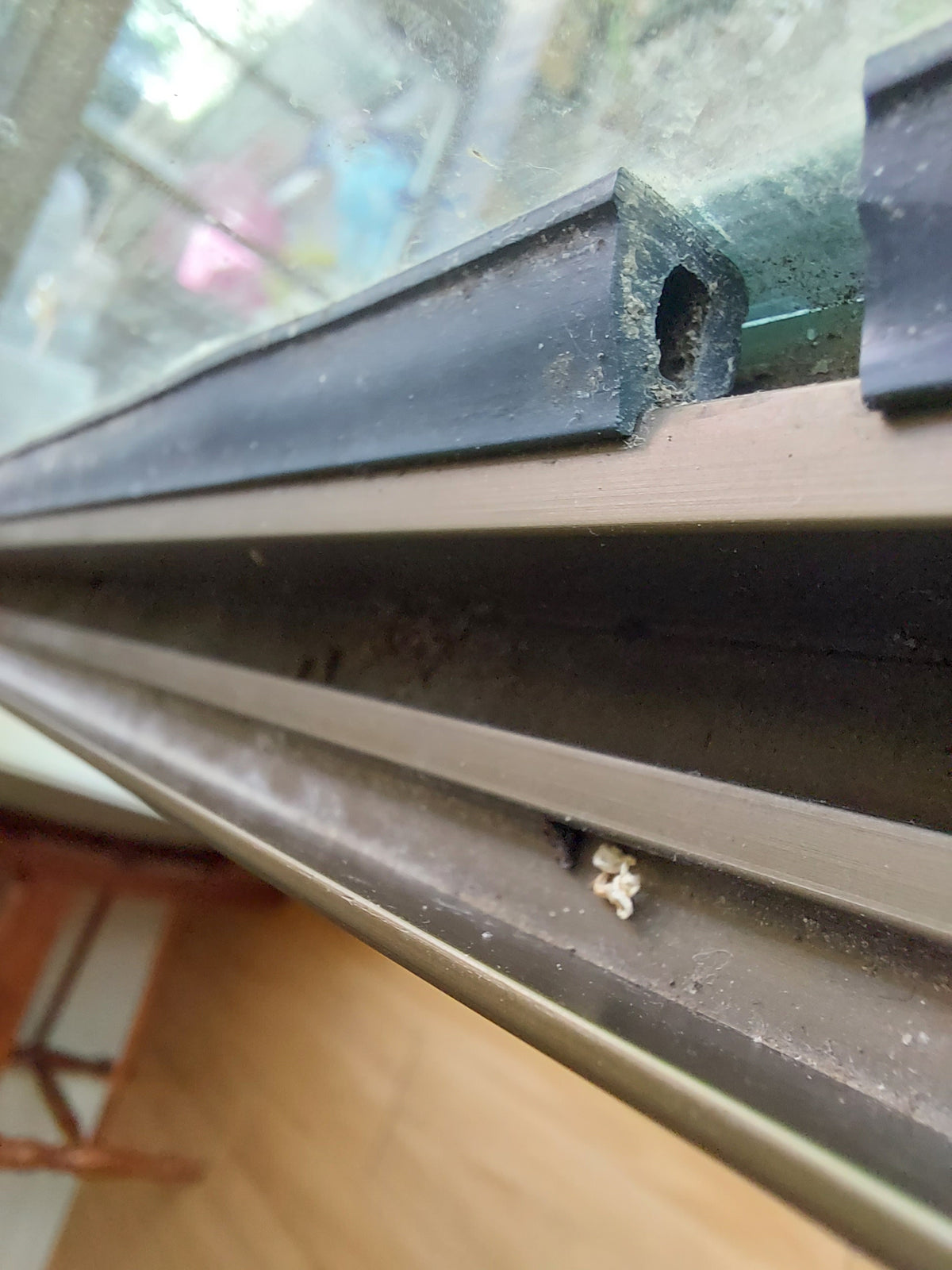 Glazing Wedge Comalco - suits 4mm Glazing Rubber