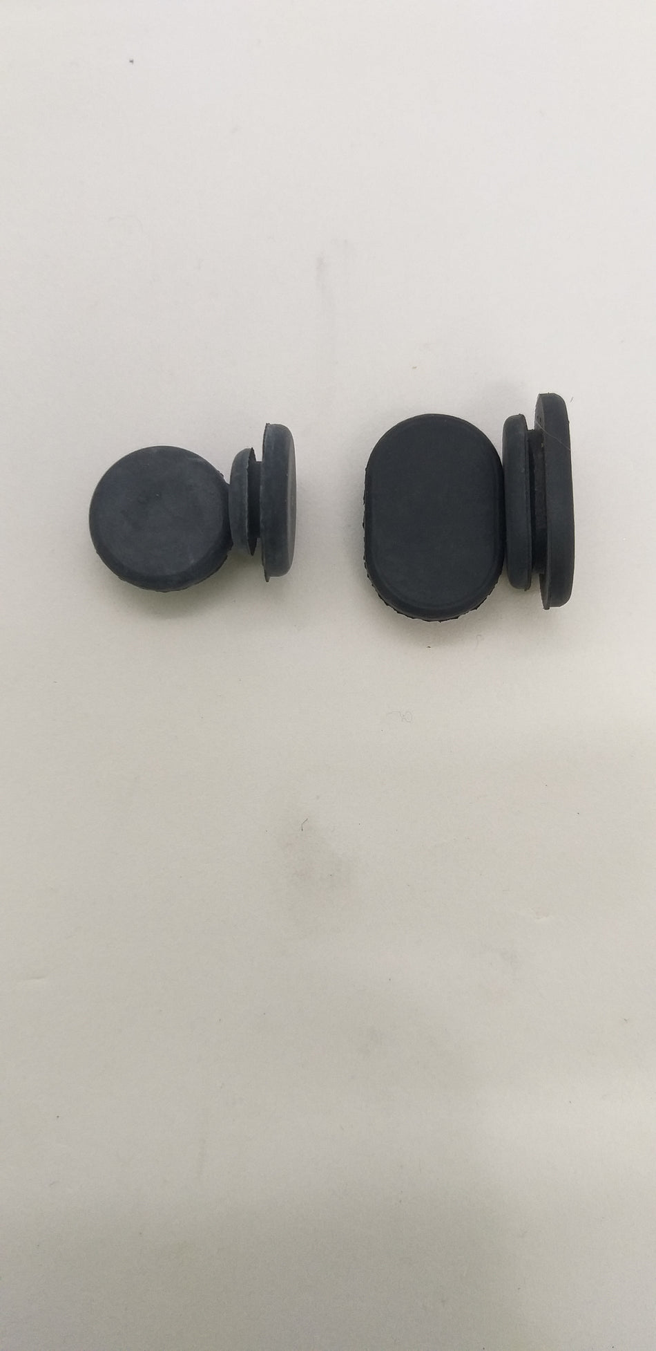 Door plug BUNG - suits Trend aluminium doors - OVAL - Sold singly