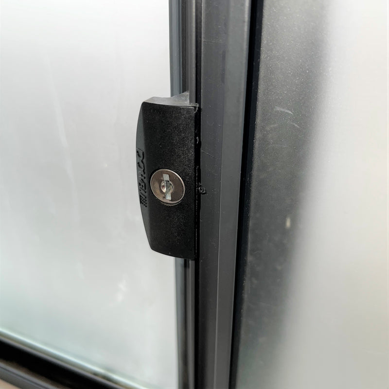 Window Handle - suits Dowell, Boral windows - situated in the center - Mullion lock
