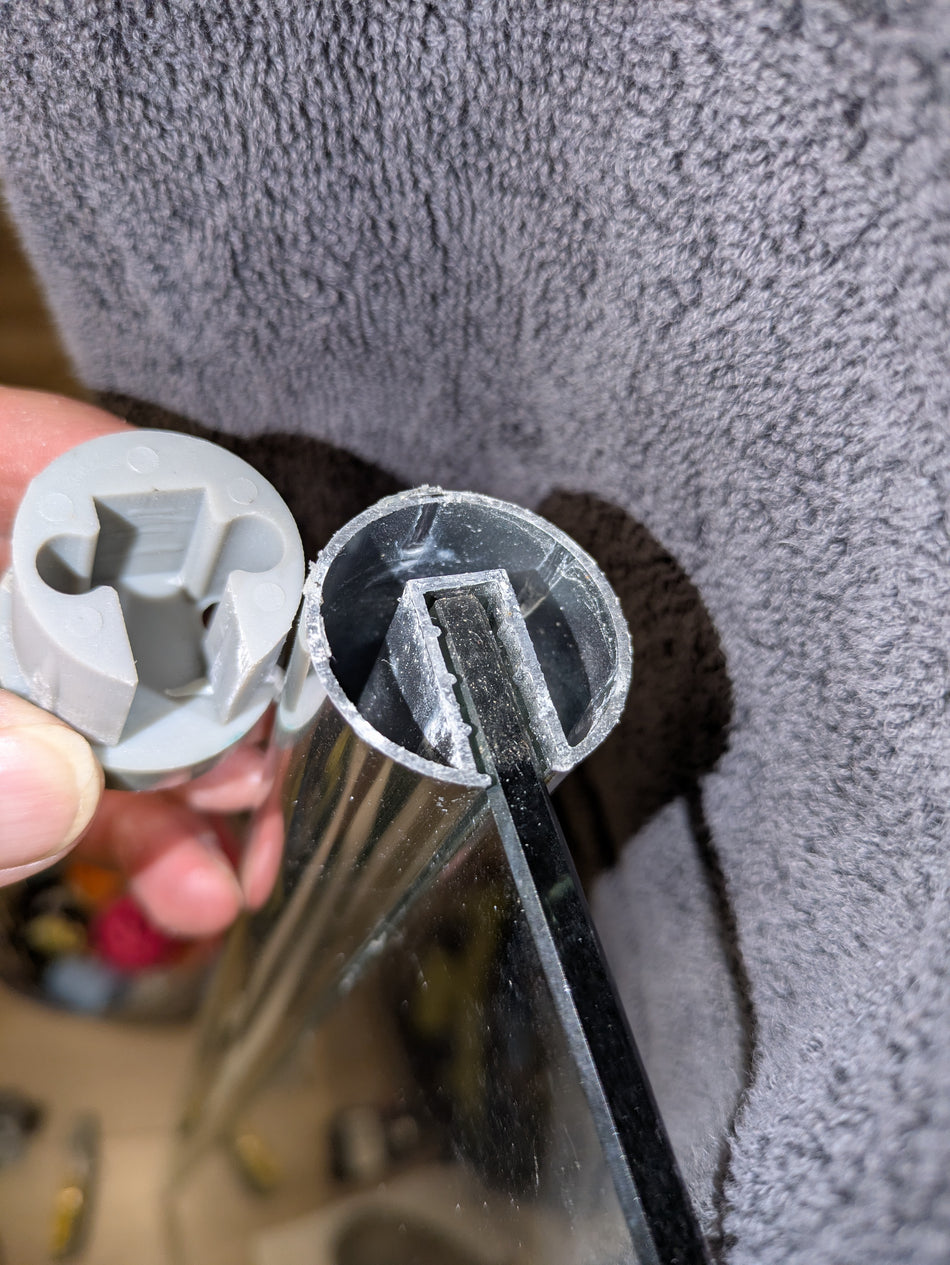 Pivot - suits bath screen - unknow brand - 3D printed