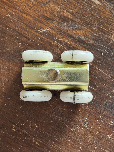 Cavity roller replacement and axle kit  - suits obsolete Hume series