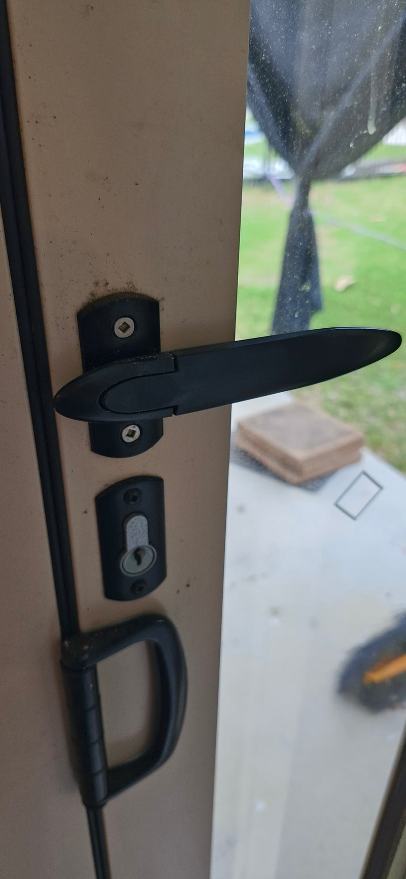 AWS ANDO series bi-fold latch-set