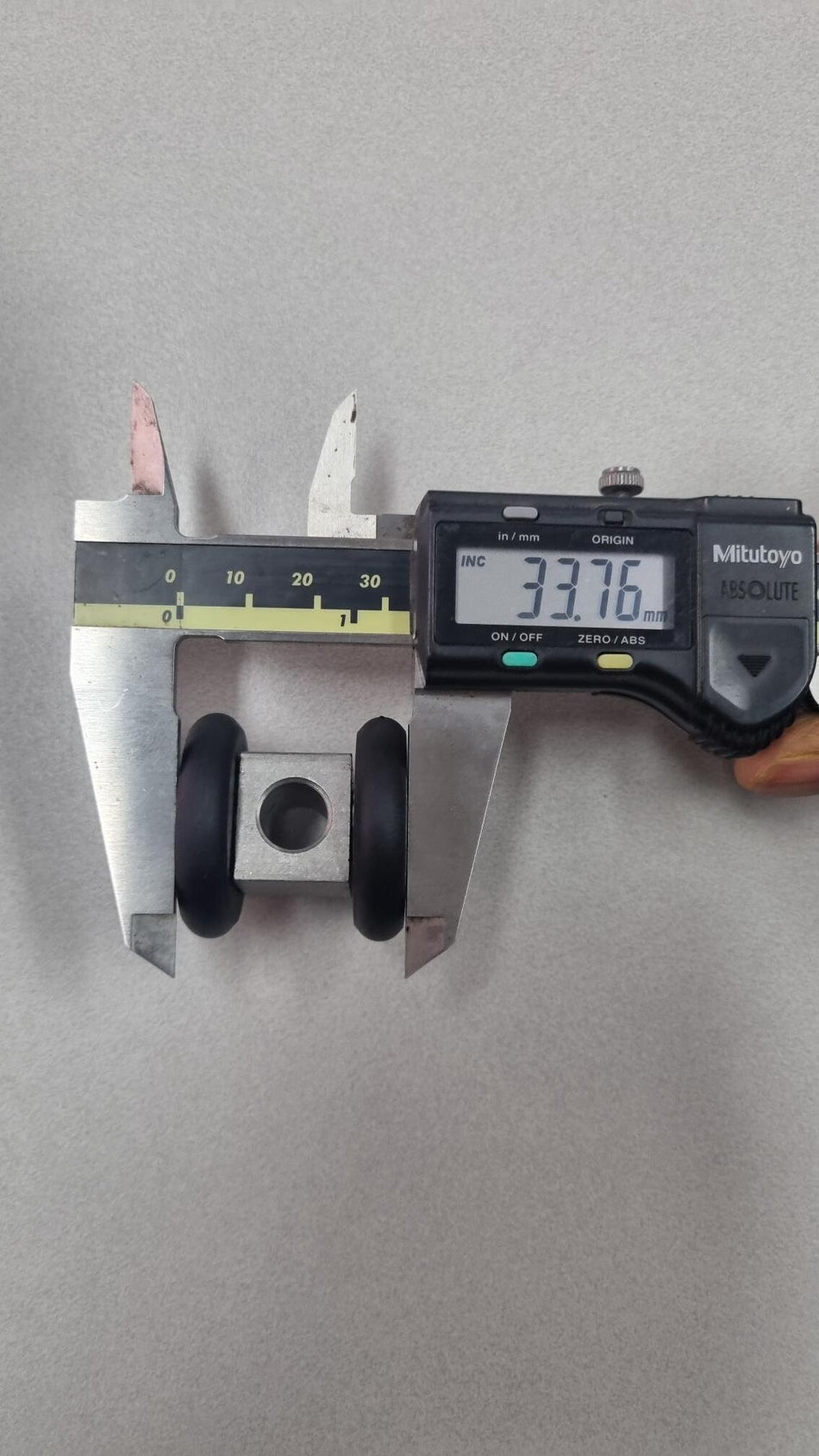 SPECIAL ORDER top hung roller - sold singly