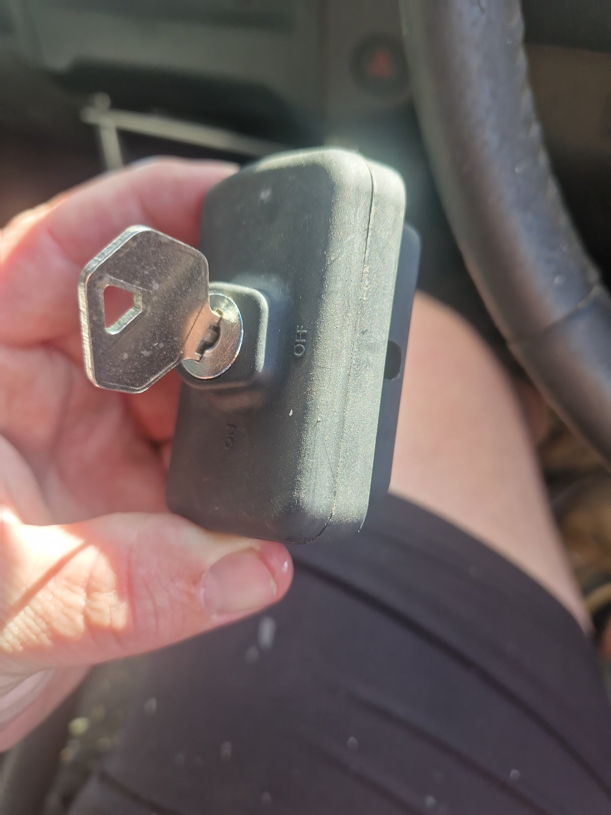 Handle - Alspec View Max, Carinya - locking & non-locking