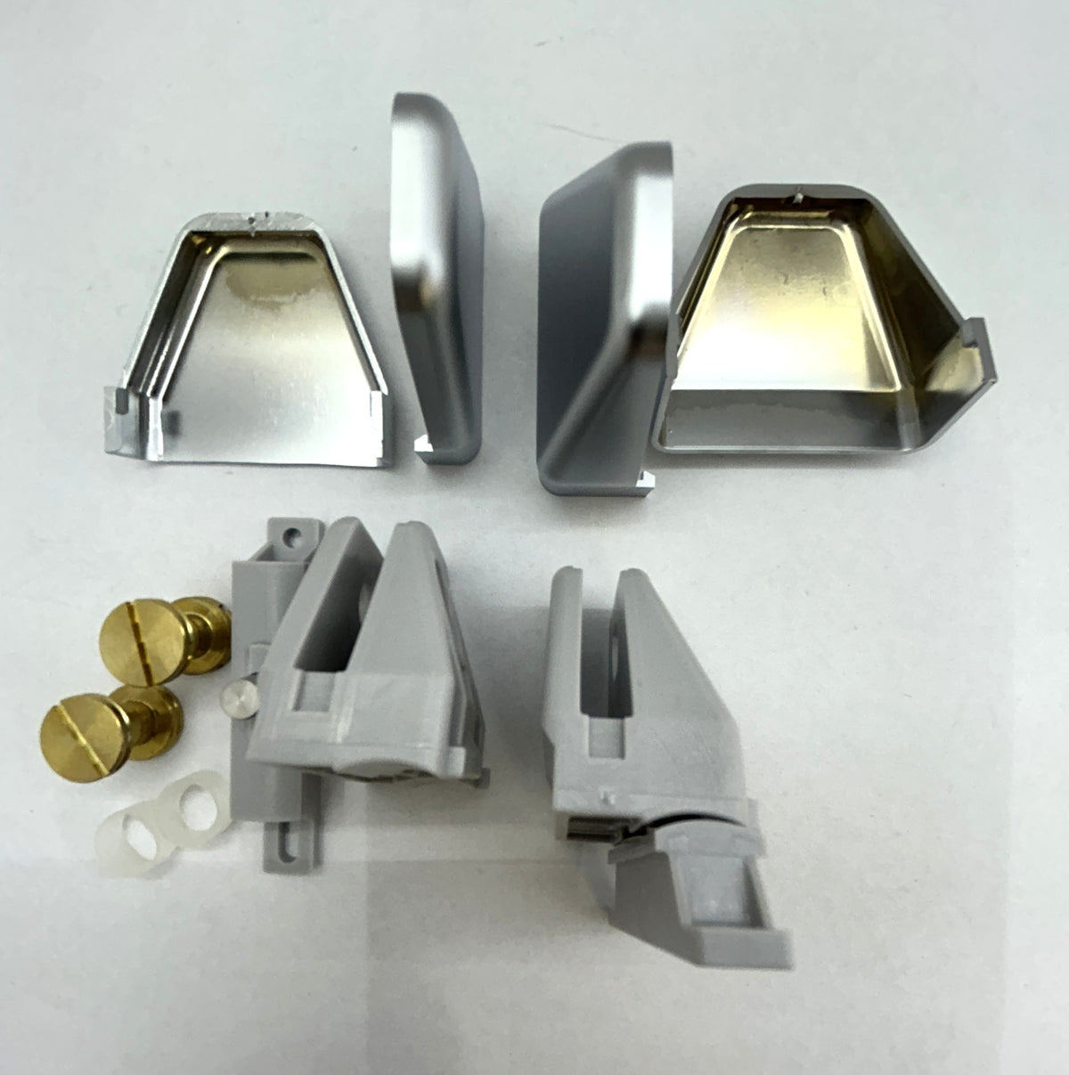 Square frameless pivot clamp system -