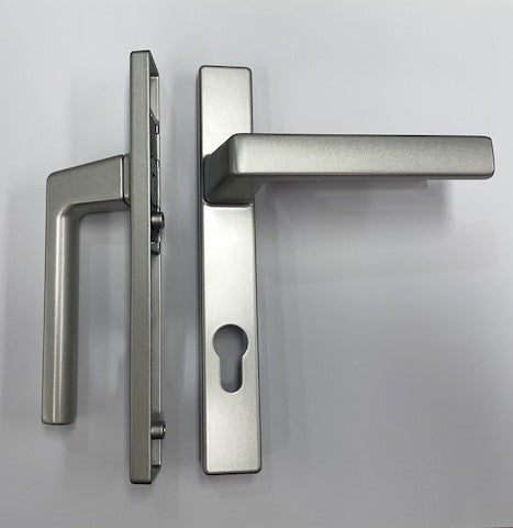 Furniture only - lever handles - silver - Suits Kinlong