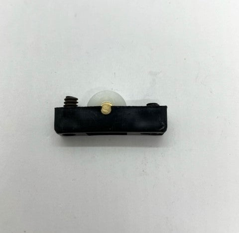Sliding showcase roller - 7.4mm wide- Sold singly