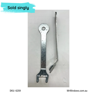 Spanner for cavity roller adjustment - suits Corinthian