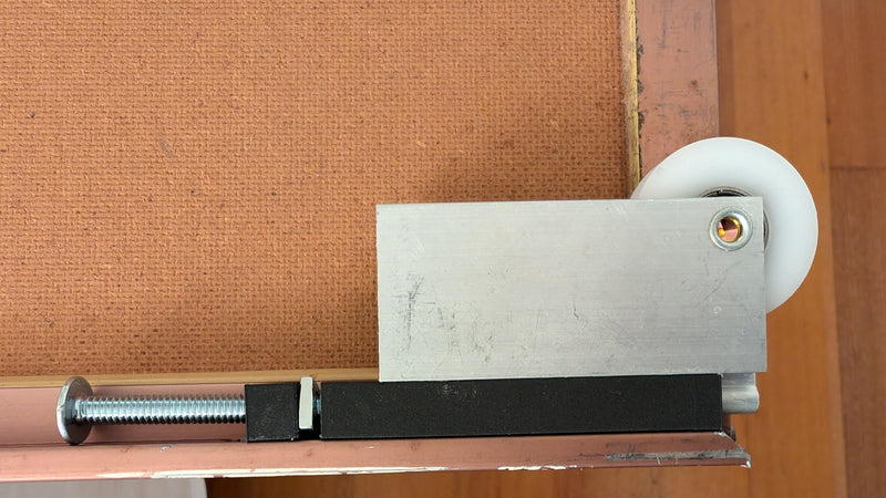 Wardrobe bracket for Monarch robe - rounded bracket