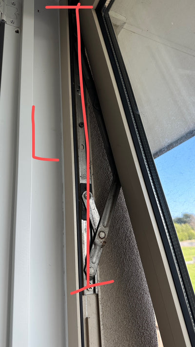 Awning stays and restrictors - SOLD AS SET - SUITS Hi-rise applications - Kinlong