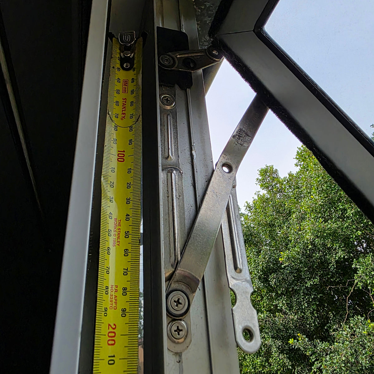 Stays - replacing the old "INTERLOCK PIOIO - SPECIAL ORDER IN