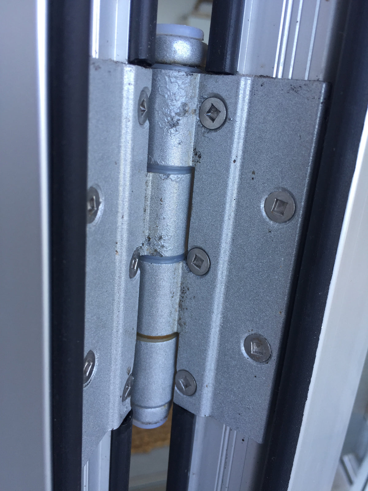 Bifold hinge handle - suits AWS series bifolds