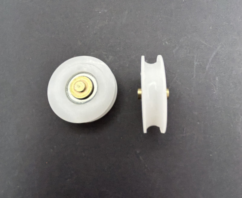 Roller only - Doric DR6 - sits old DR227 screen roller