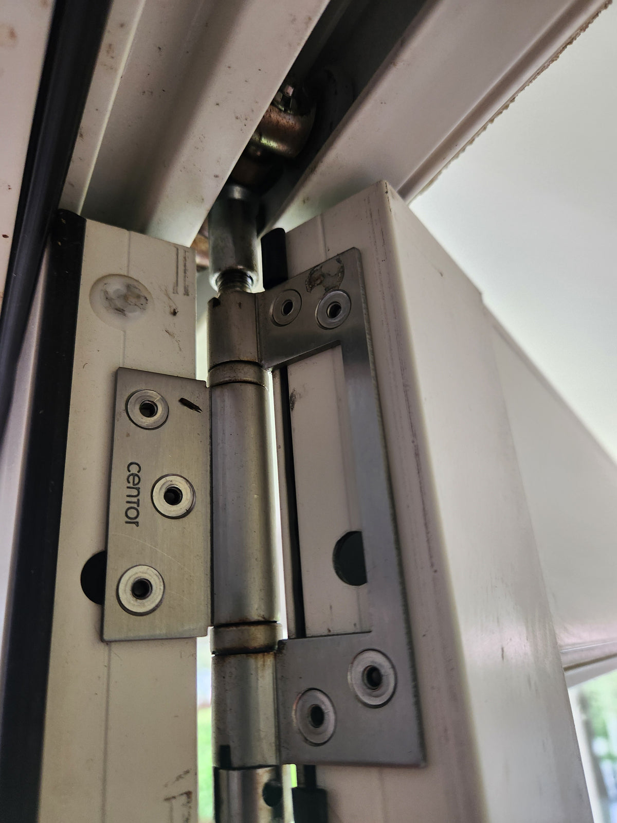 SPECIAL ORDER E22ICSS Intermediate Carrier Set SS - Satin Stainless Steel