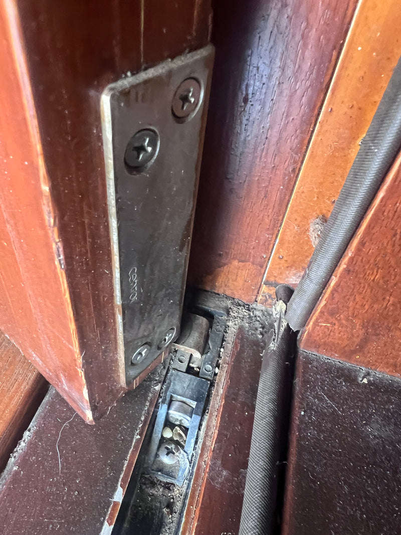 SPECIAL ORDER Centor E2CPSS Concealed bifold hardware - NOT HELD IN STOCK