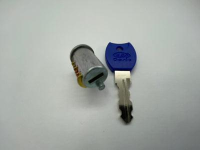 Key barrel ONLY suits sliding window handles
