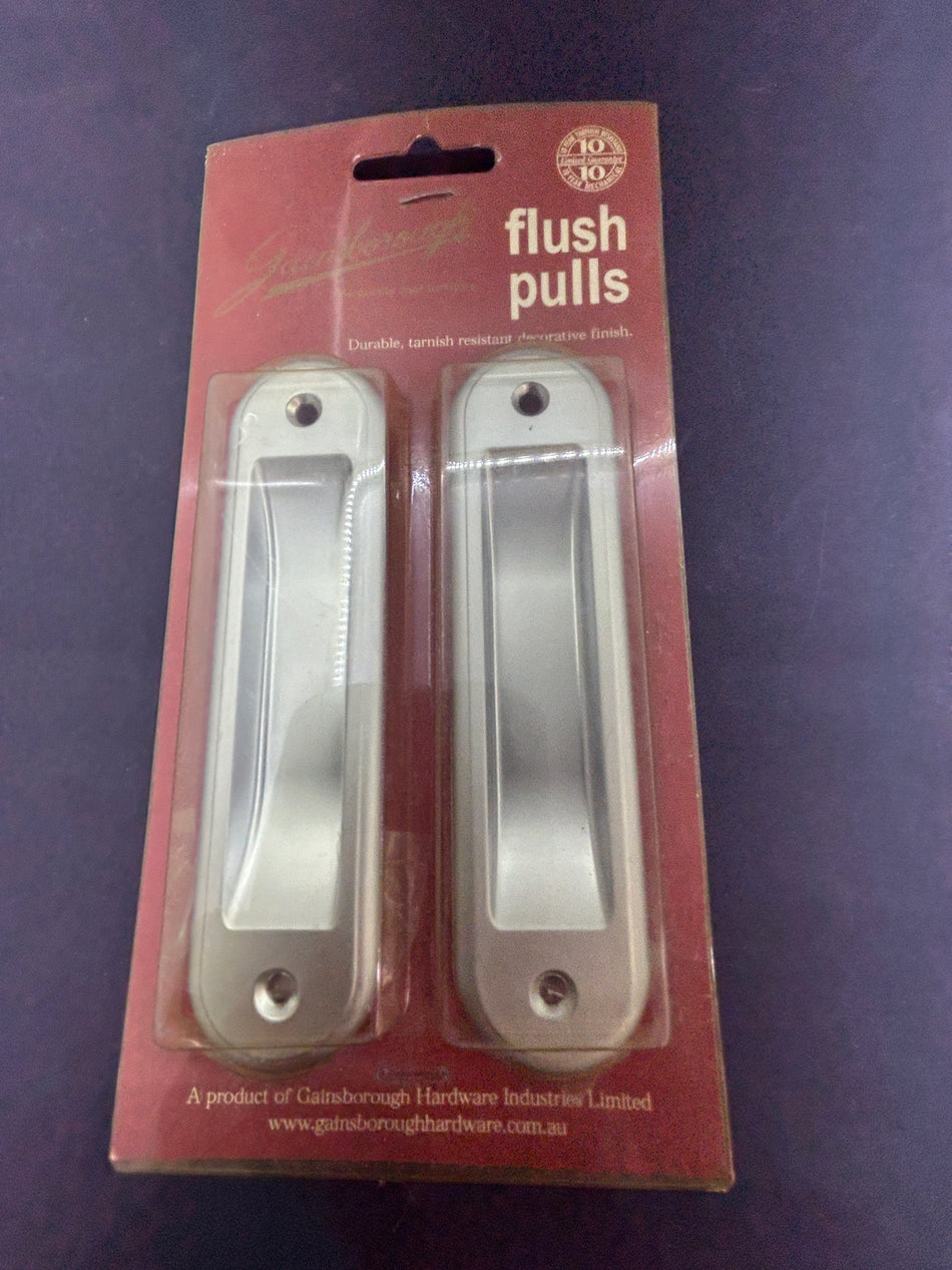 RRR Flush pull handles by Gainsborough - older curved style