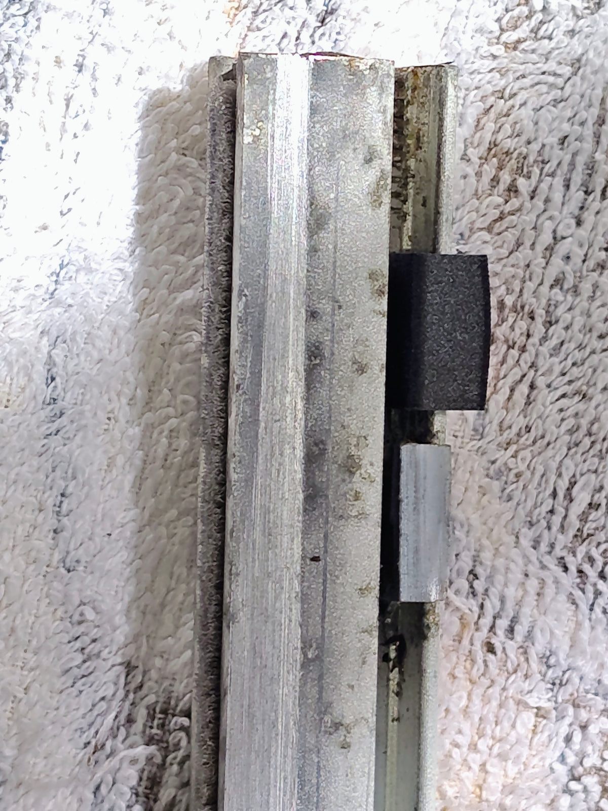 Window head guide suits Boral KM Cyclone series - Sold singly
