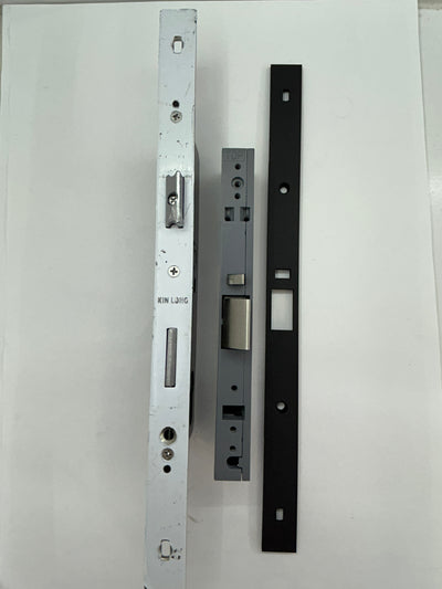 Face plate - to convert Kinlong lock to Australian hardware