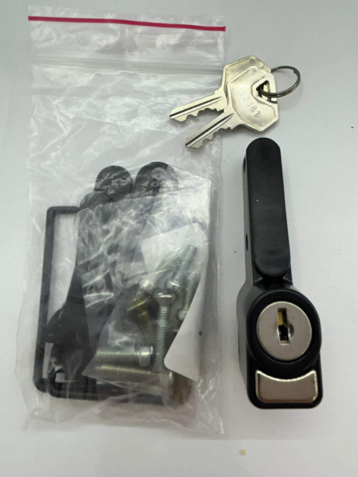 Push Lock Faced Fixed by Whitco