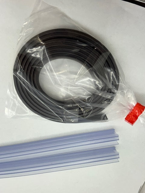 Shower seal MAGNETIC assembly - suits Seville, Charisma