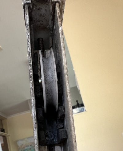 Adjustable door carriage - suit old Dowell