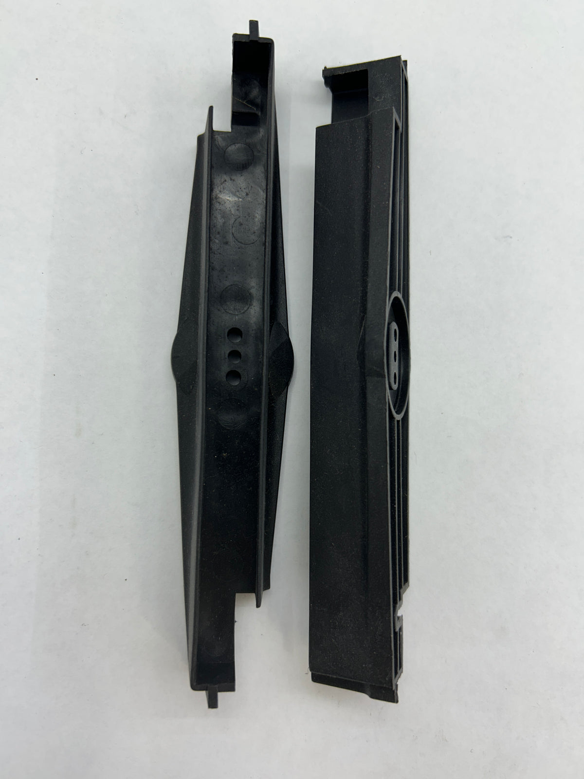 Diamond louvre clips - Sold as pair PAIR LH/RH - BLACK 152mm blade