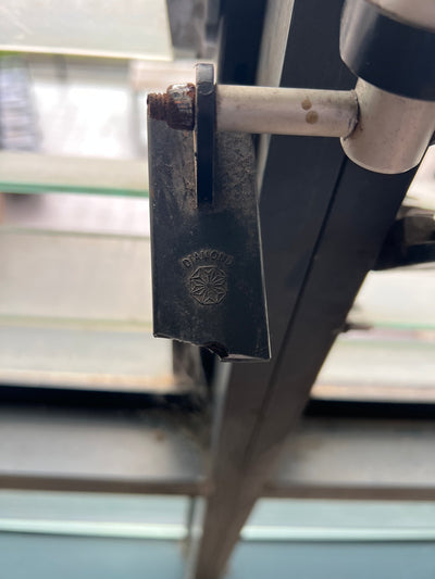 Diamond louvre connector for automated operator - sold singly