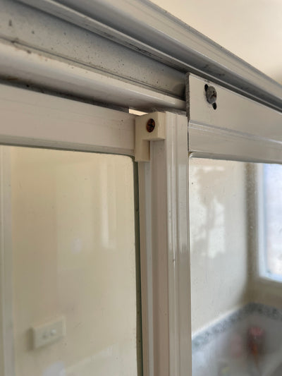 Truseal Sliding shower screen - components RH - Sold singularly