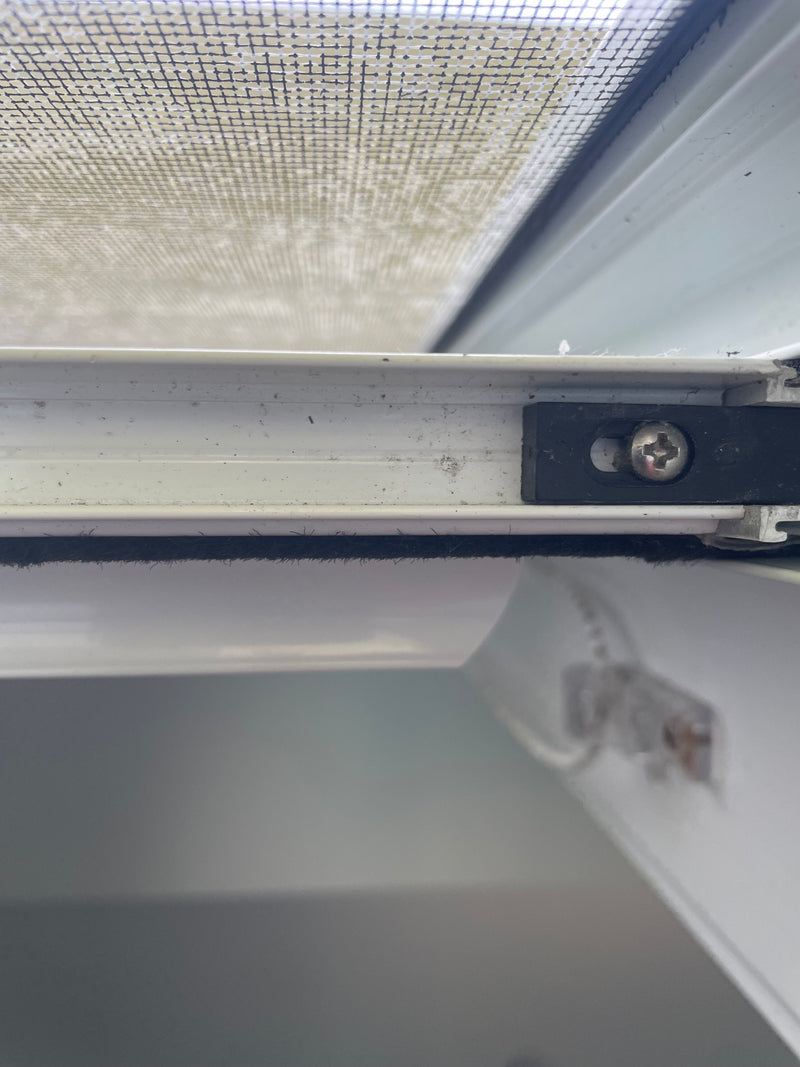 Double Hung Boot -Spring balance Foot - G James - Sold singly