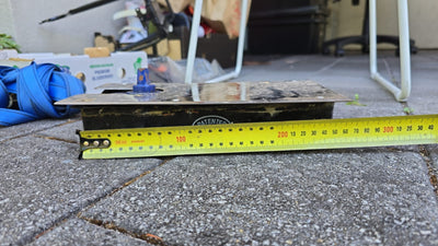Floor box by Kinlong HD101 concealed closer