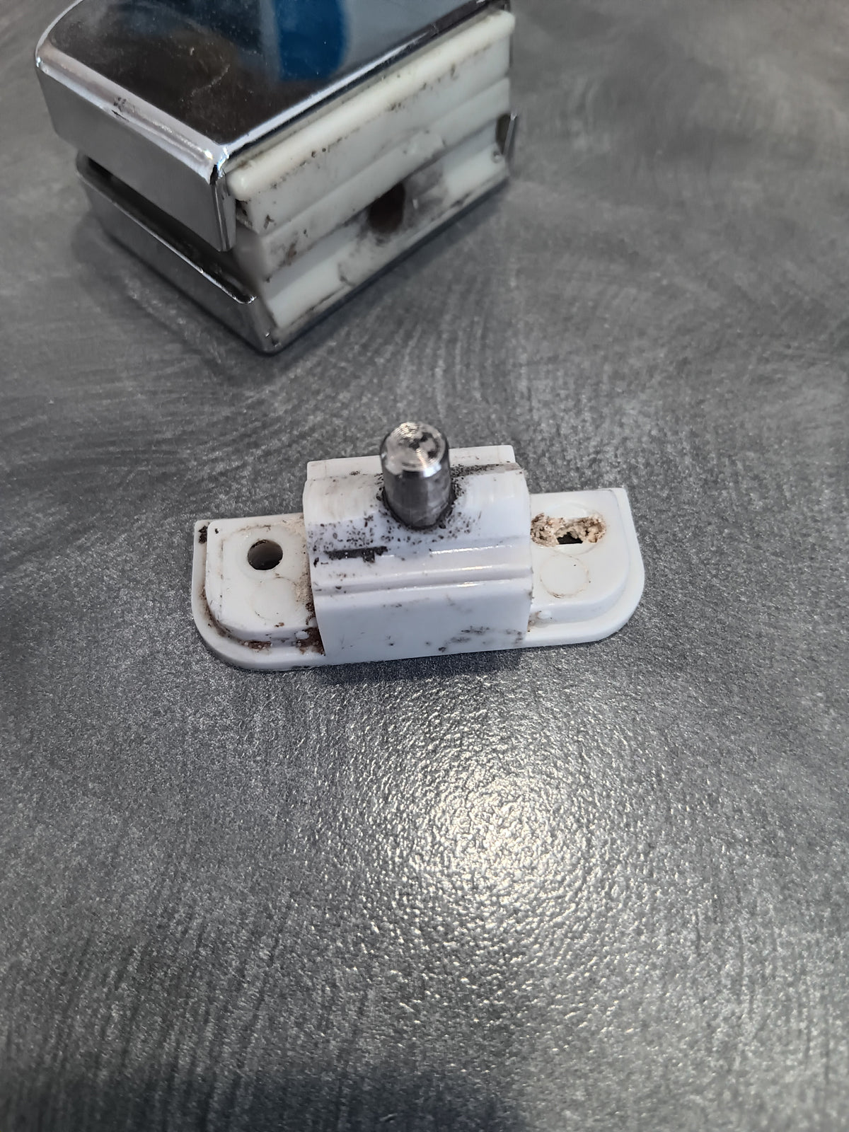 Shower pivot pin - 3D printed - unknown brand - PRINTED ON REQUEST