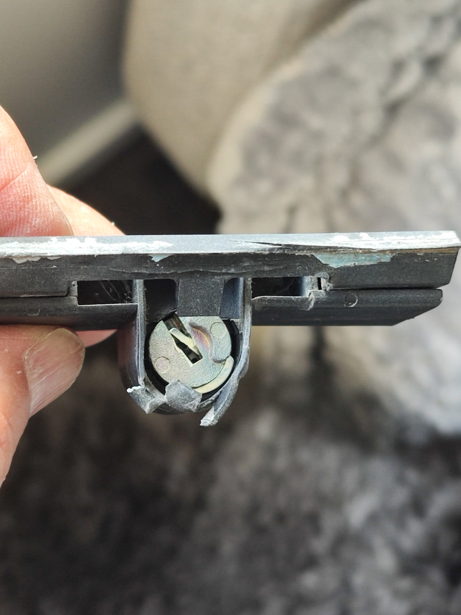 DORIC DS124 Window Lock 6 DISC Cylinder
