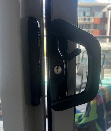 VISTA sliding door lock by Hillaldam