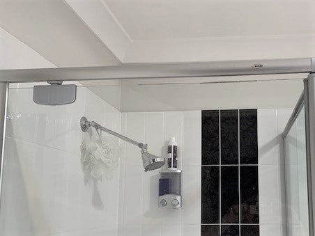 Pivot shower door catch - suits Bradnams CLASSIC Shower - White