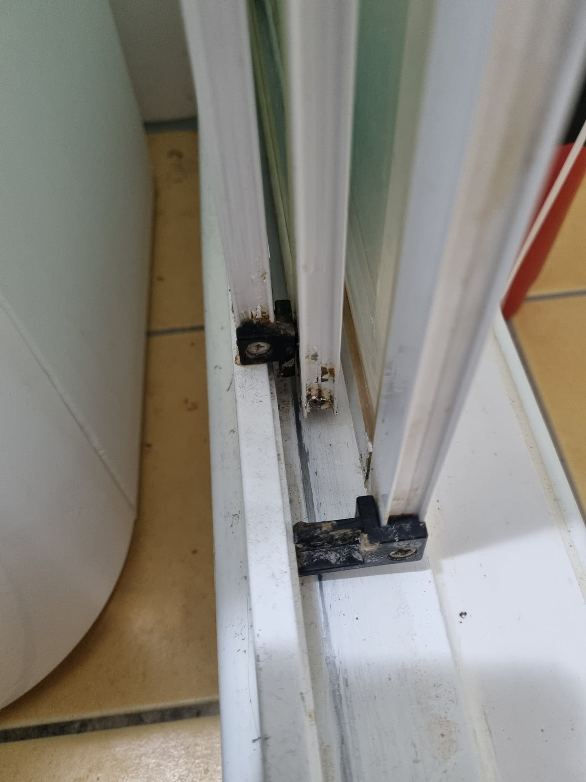 Truseal Sliding Shower Screen - Left Hand (LH) Components