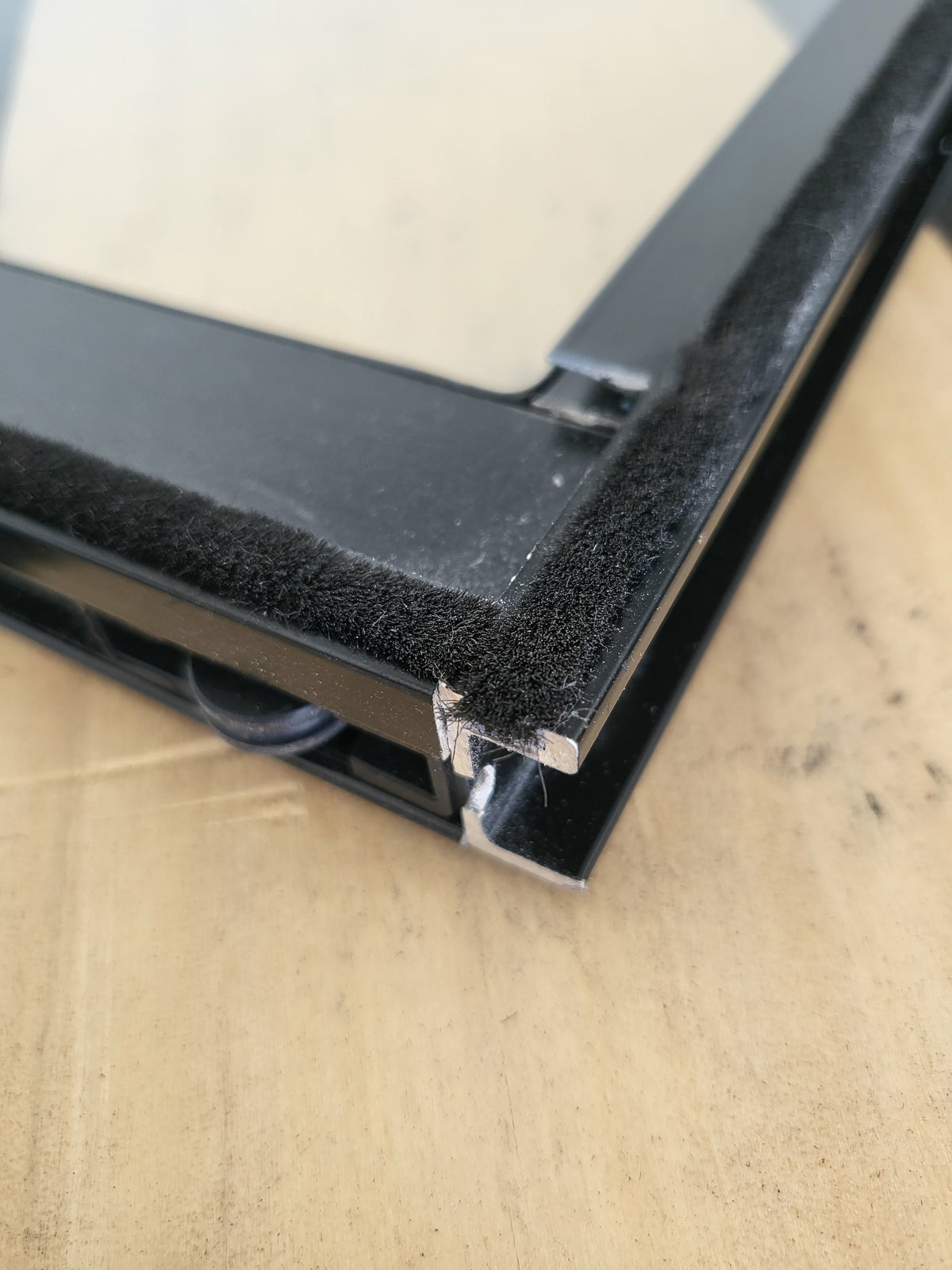 Window Guide Felt window-felt-strips-aluminium-sliding-window-seals – Mr Windows AU