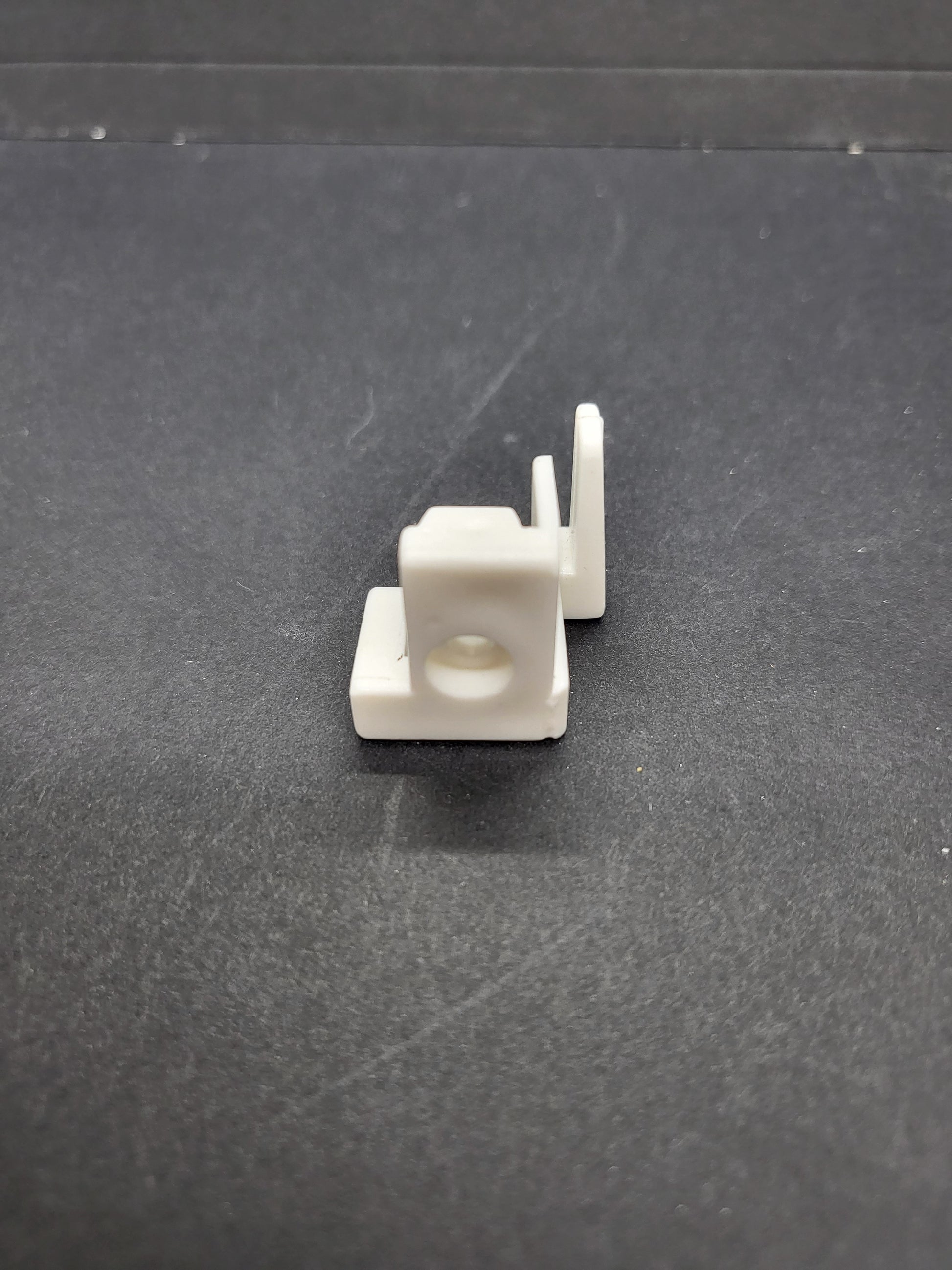 Shower guide/hooks set to suit E/G Lead doors -LH & RH - Sold as set ...