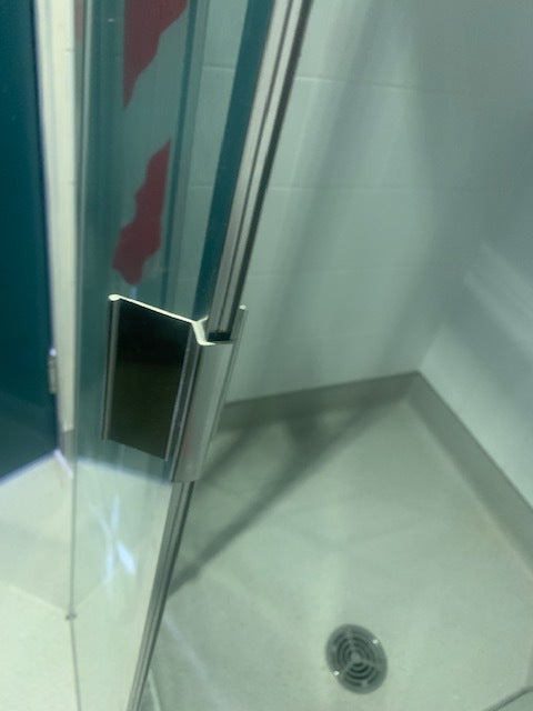 Shower guide/hooks set to suit E/G Lead doors -LH & RH - Sold as set