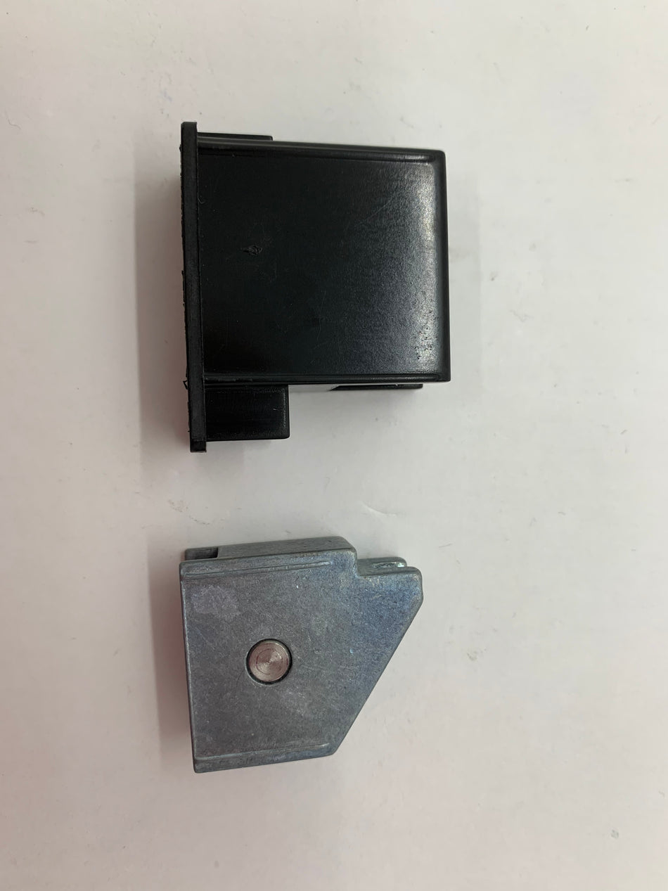 Sliding door roller - suits old Southern Star doors- Sold singly